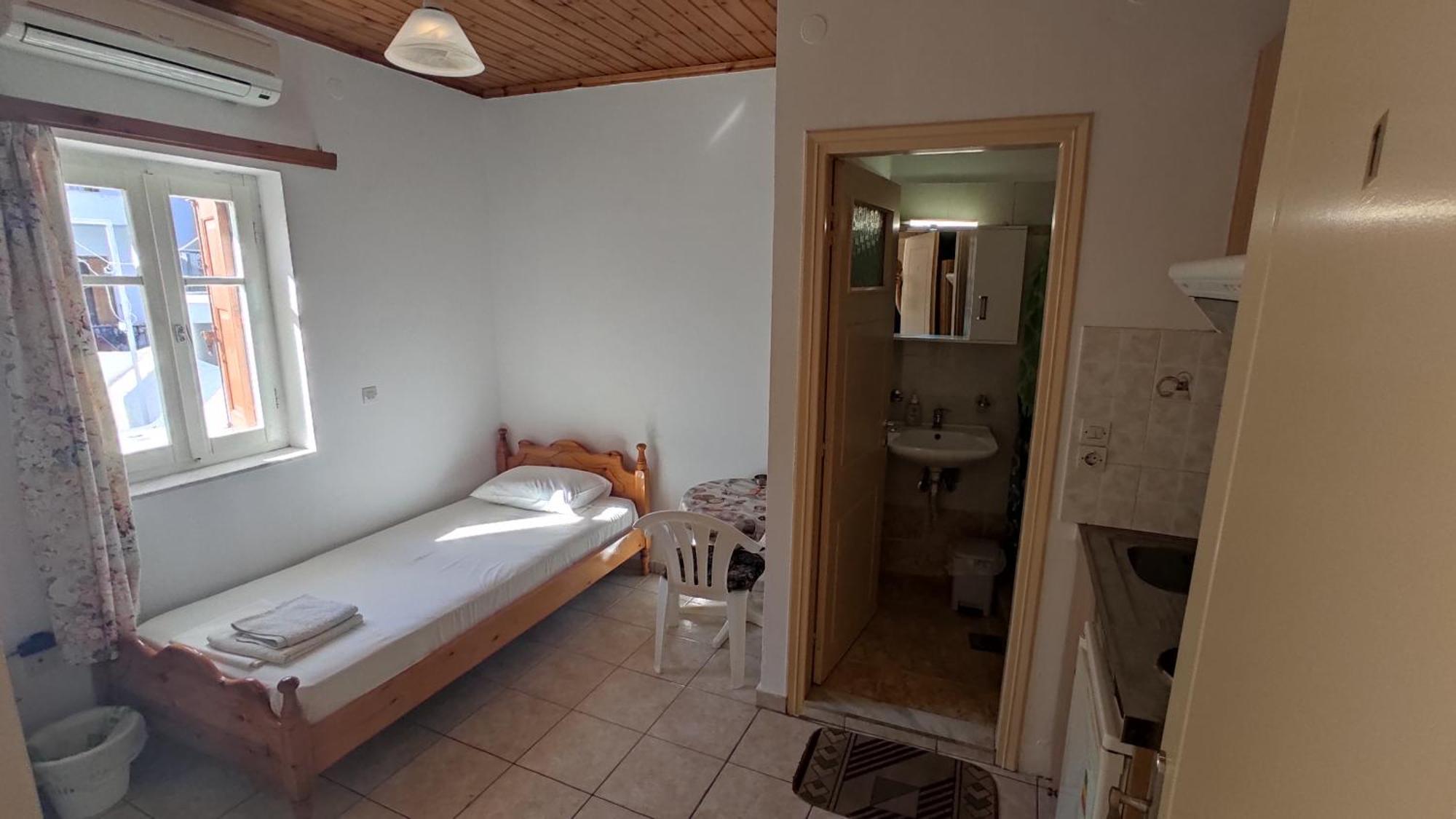 Angelos Rooms Mytilíni Eksteriør bilde
